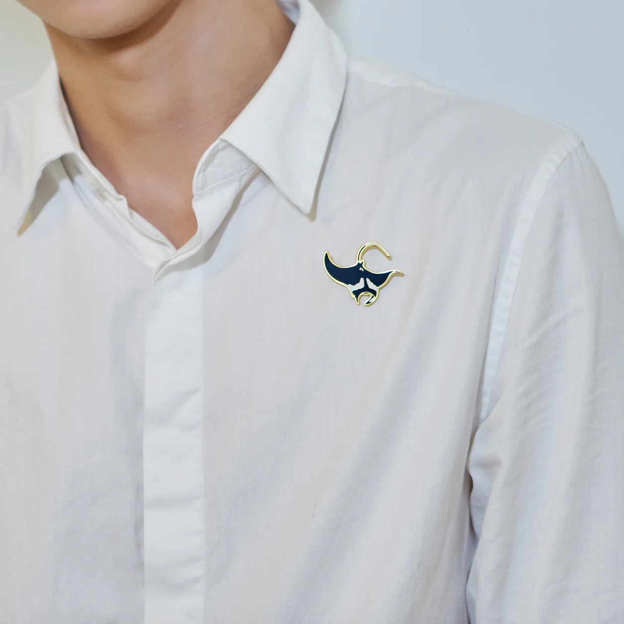 daparo Enamel Pins "Giants of the Deep" - Image 5