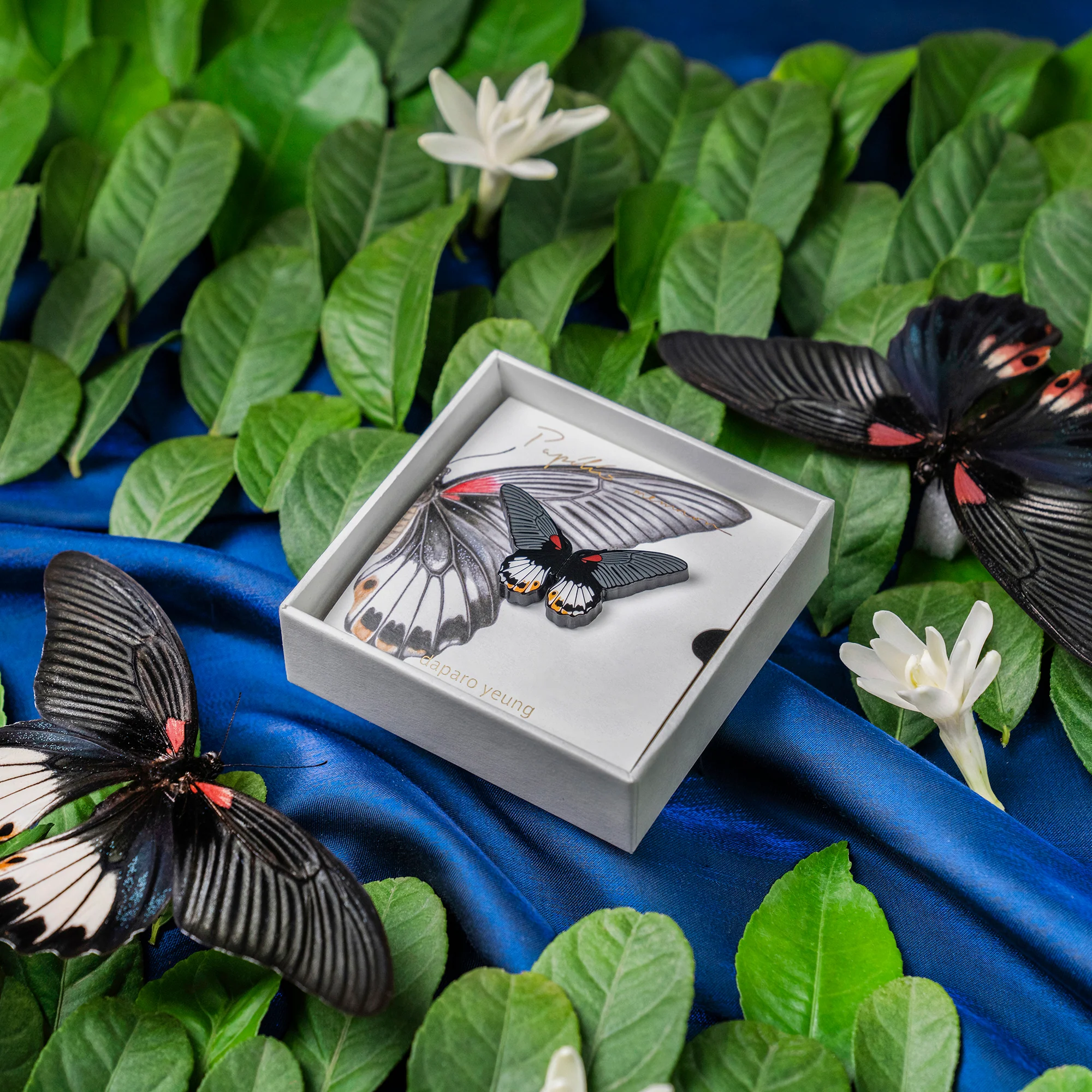 daparo Enamel Pins "The Butterfly Lovers" - Image 3