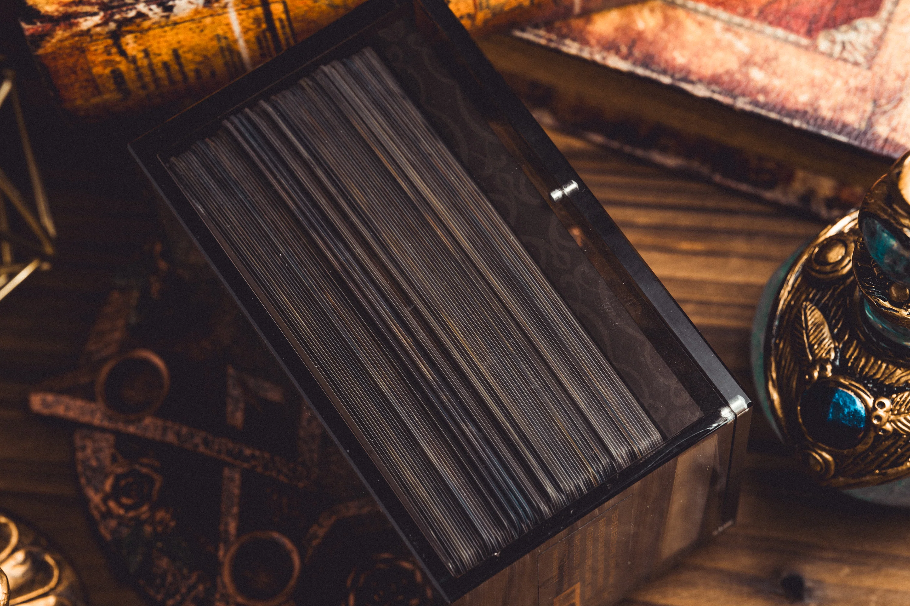 Exile Tarot Lenticular Edition - Image 3