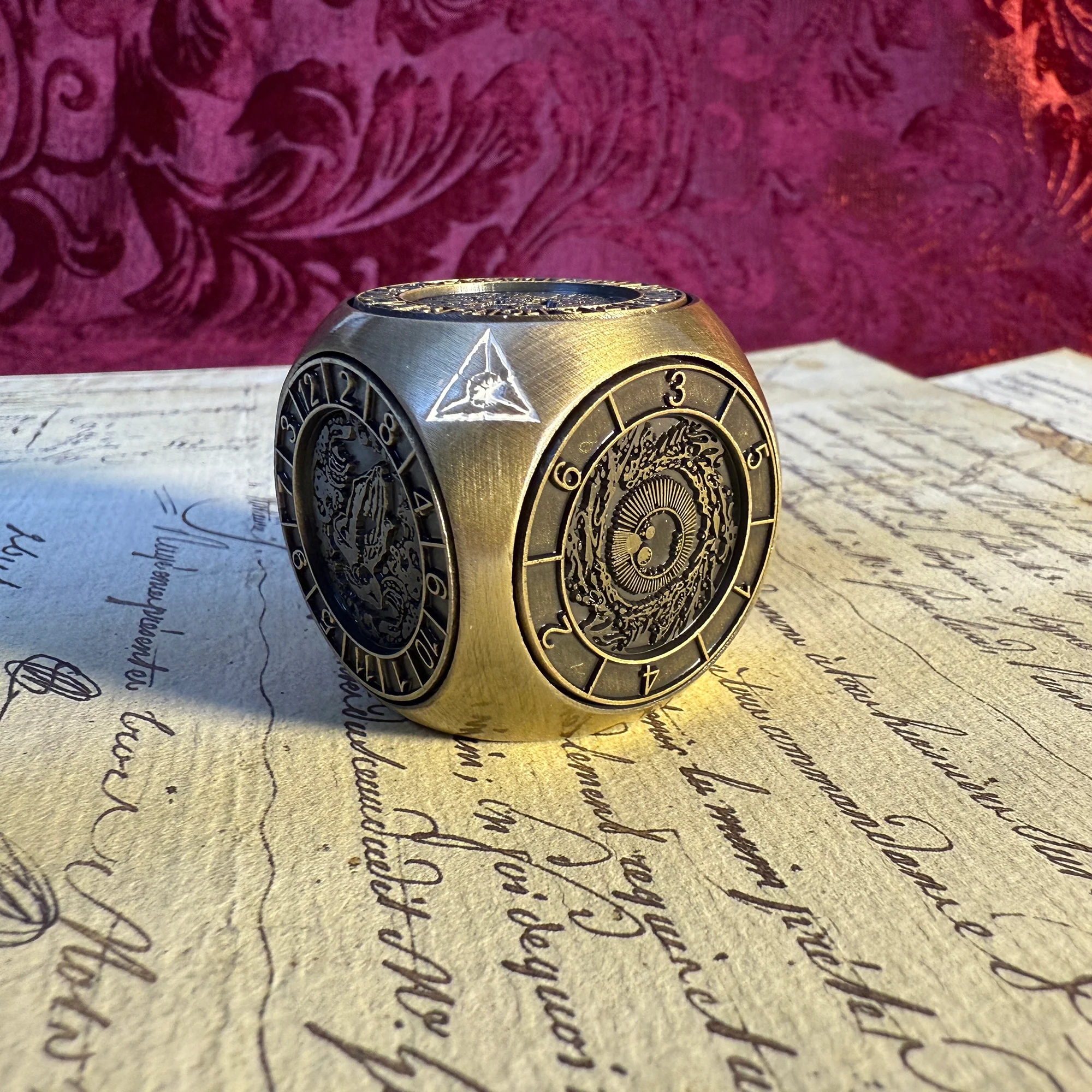 Lament of the Remains 6-in-1 Cthulhu Mythos Roulette Dice - Image 13