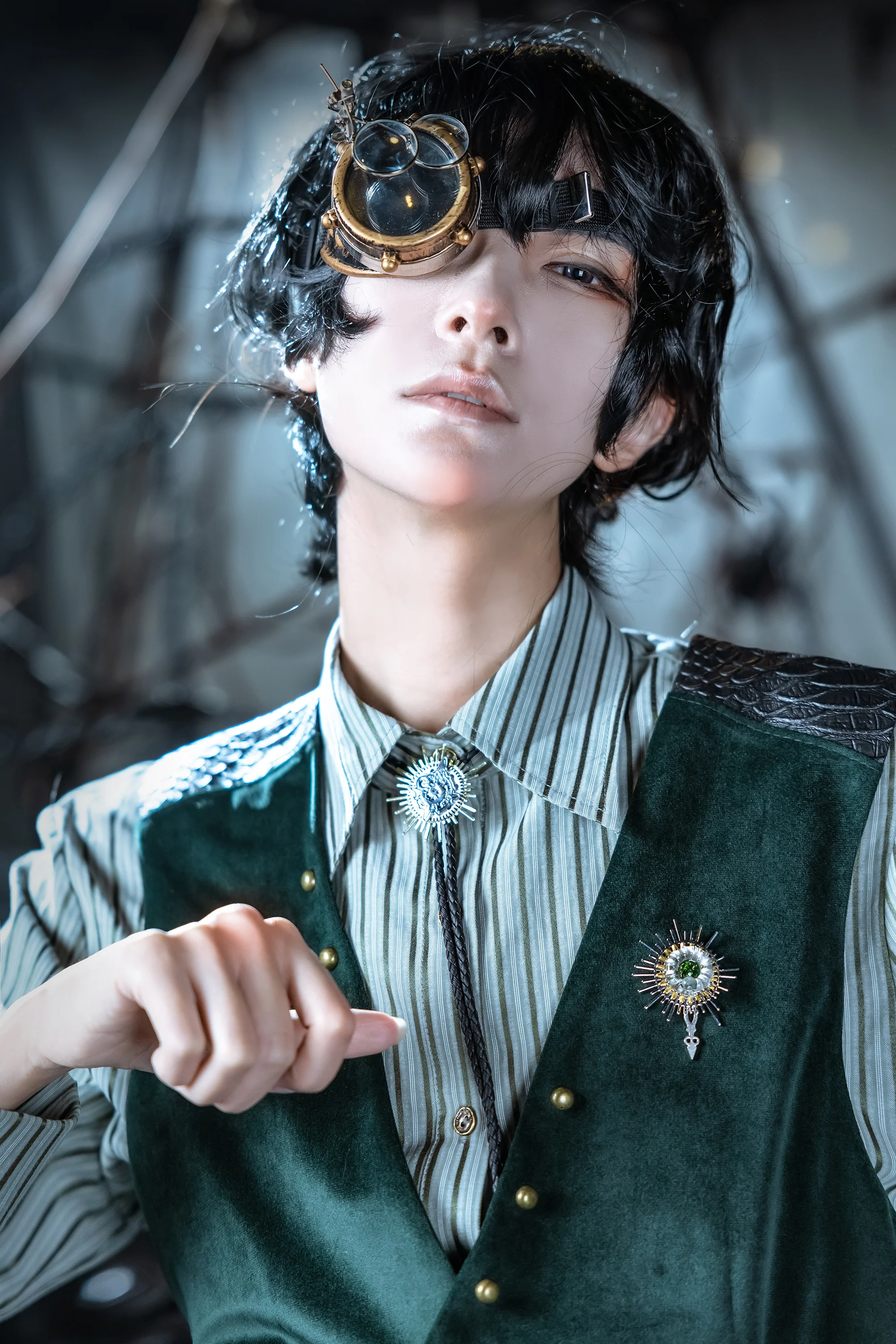 Lord of Mysteries Amon Series Family Crest Handcrafted Bolo Tie - Image 5