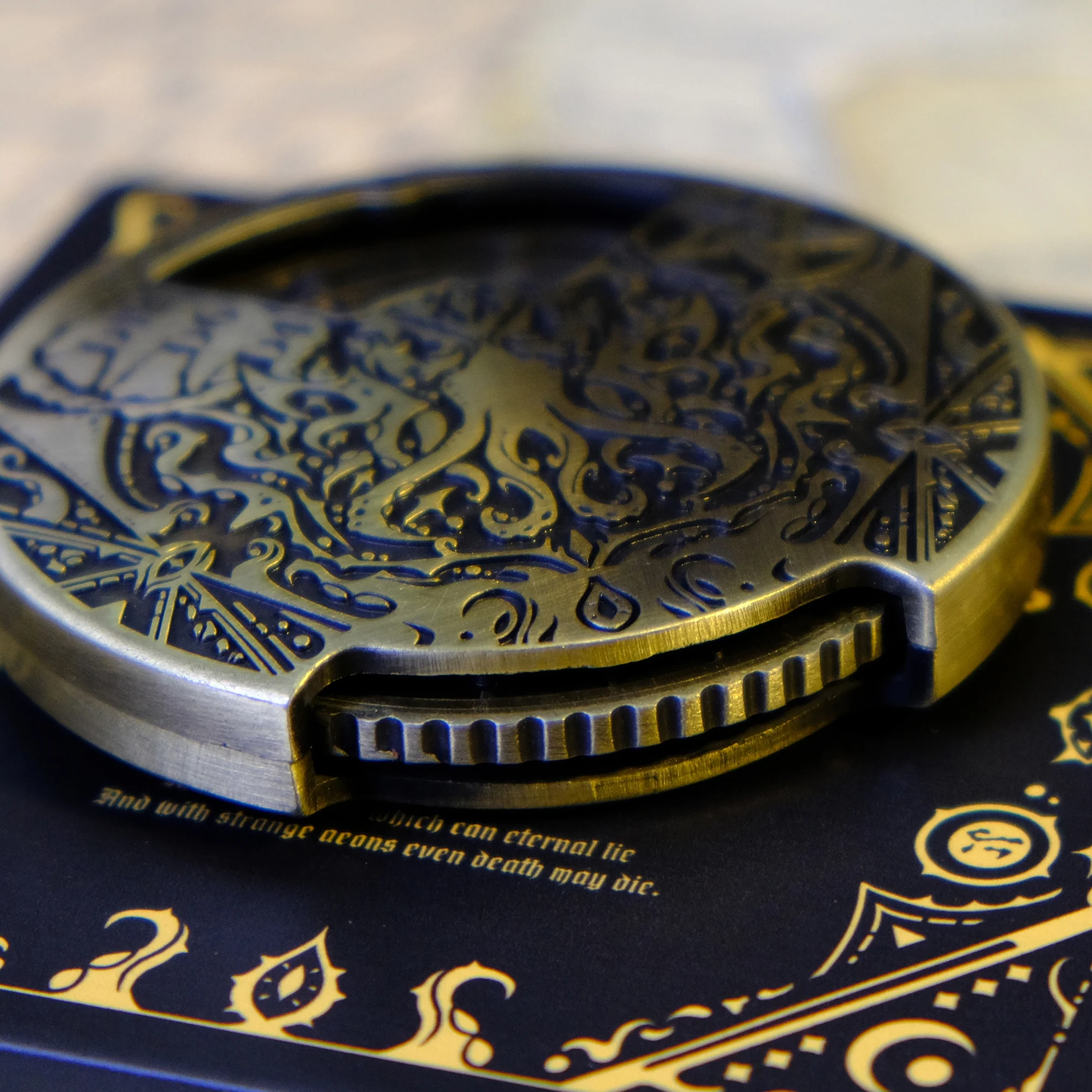 The Dream Wheel of R'lyeh 7-in-1 Cthulhu Roulette Dice - Image 3