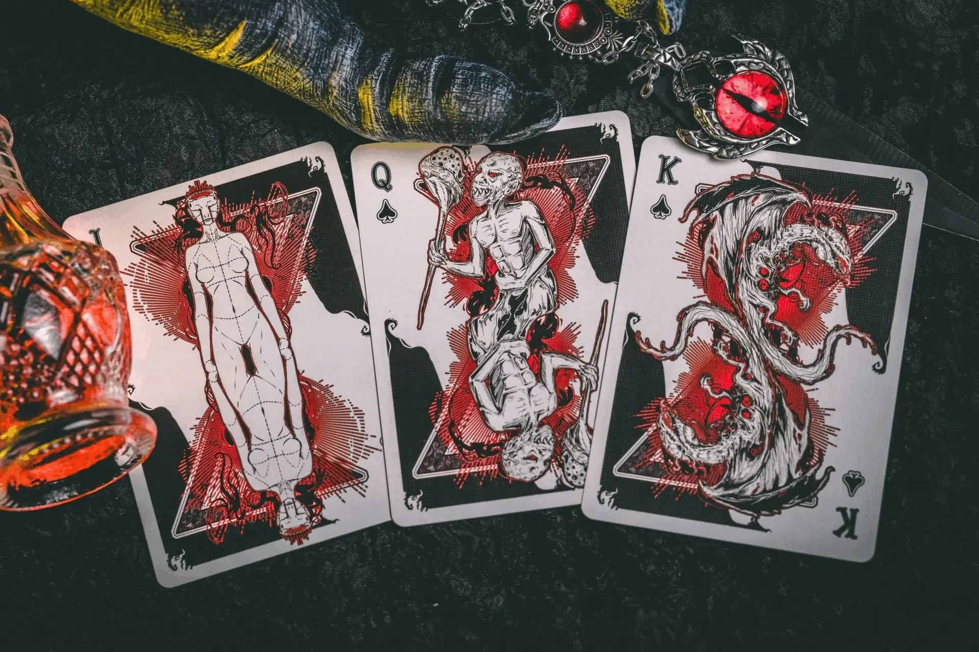 The King in Yellow Playing Cards - Image 10