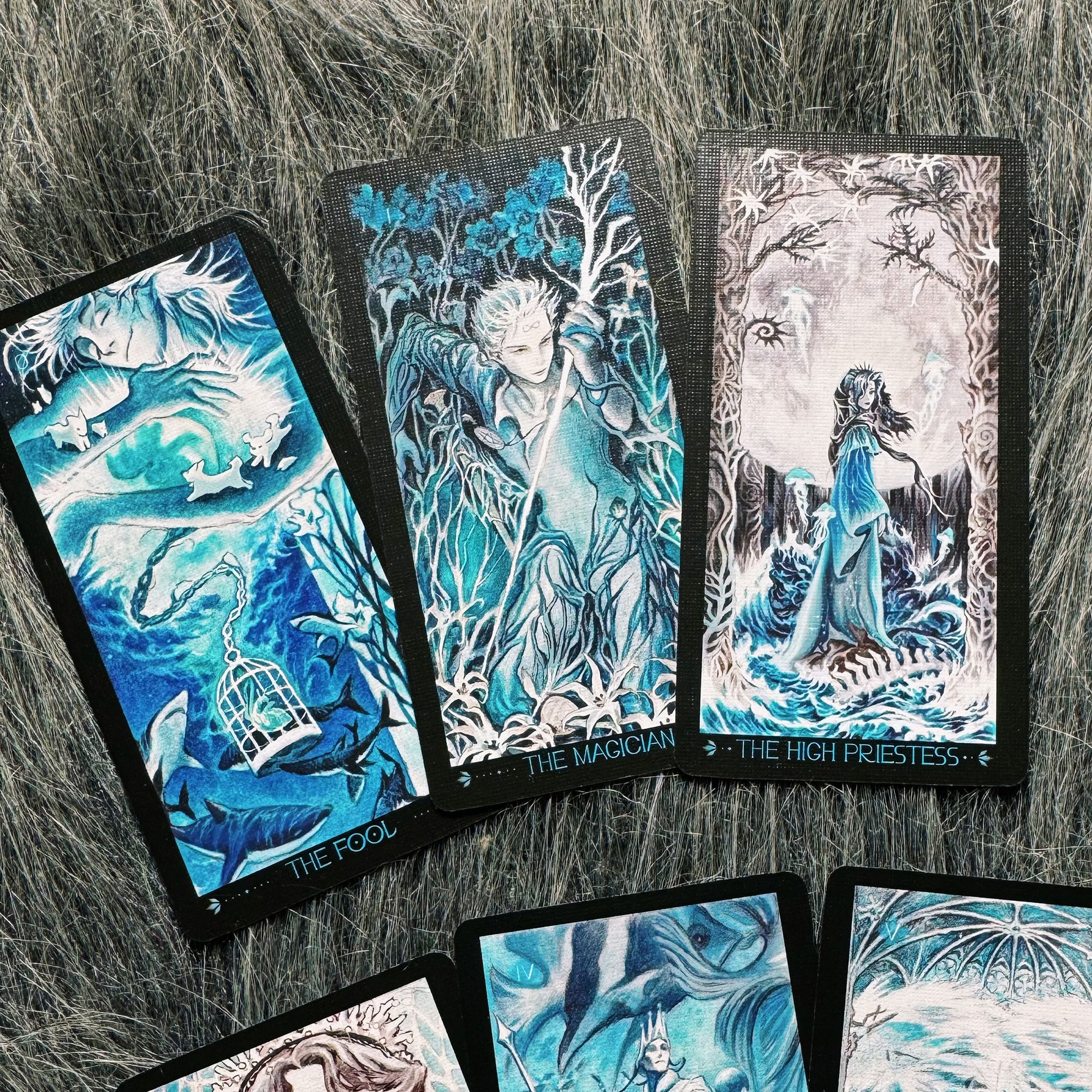 The Lighthouse in Fog Tarot - Image 4