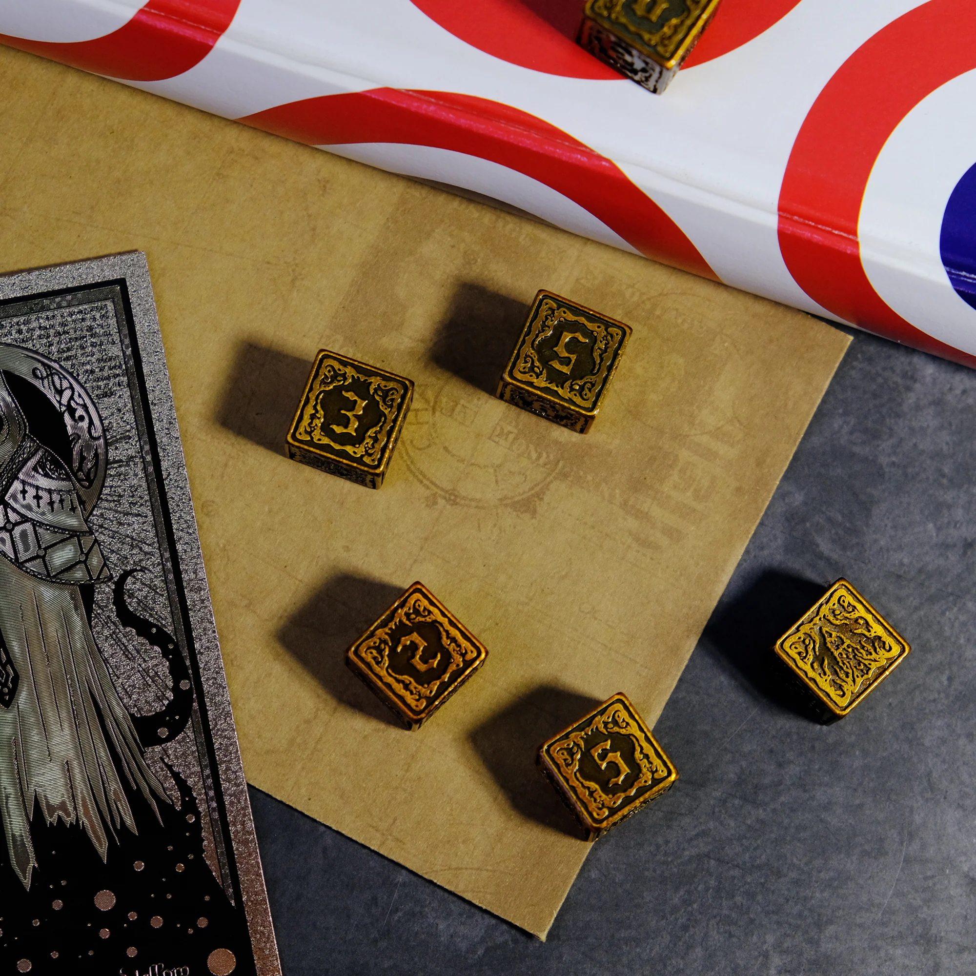 Yellow Harbinger Hastur D6 Metal Dice - Image 7